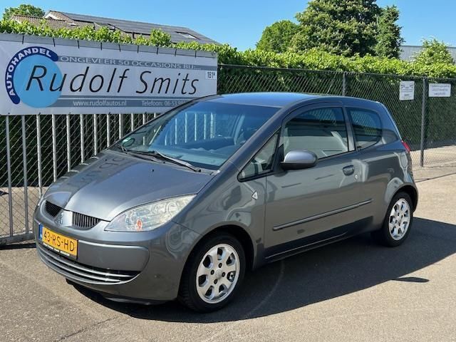 Grijs Gebruikt 2005 Mitsubishi Colt Invite Hatchback | € 2.490 (Eerlijke prijs) - Afbeelding 1/4