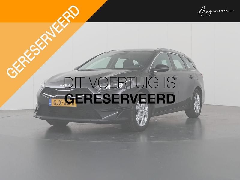 Zwart Occasion 2024 Kia Ceed Sportswagon Stationwagen | € 28.935 (Goede deal) - Afbeelding 1/4