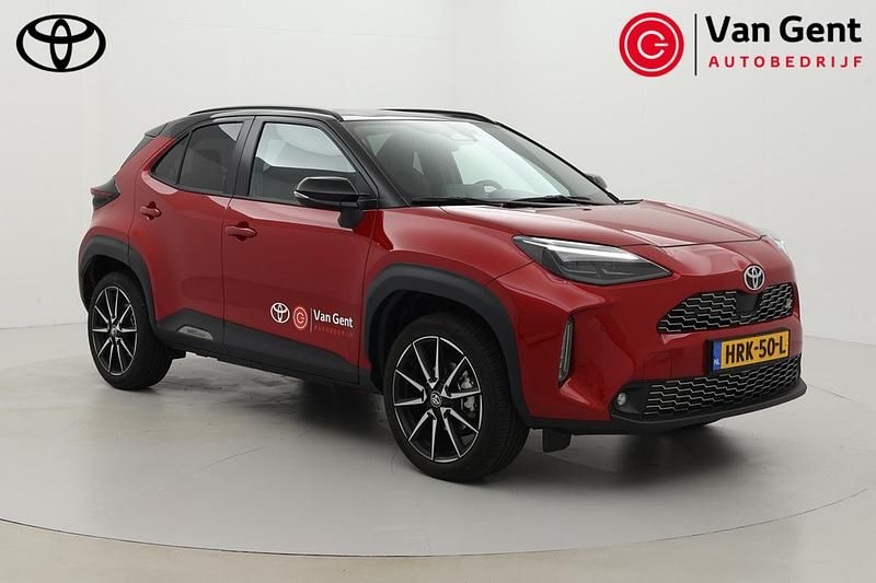 Rood Gebruikt 2025 Toyota Yaris Cross Sport SUV | € 39.999 - Afbeelding 1/4