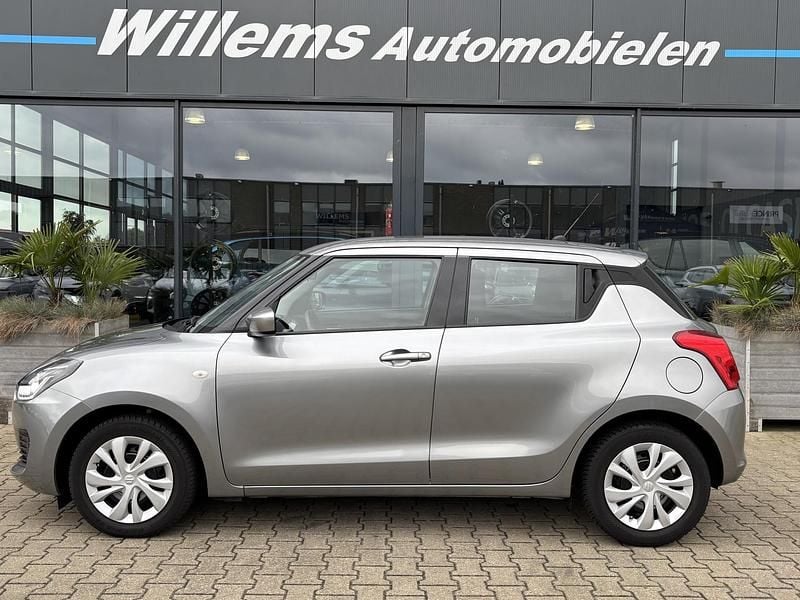 Occasion Suzuki Swift Comfort 83 PK (61 kW) 2023 Grijs Hatchback