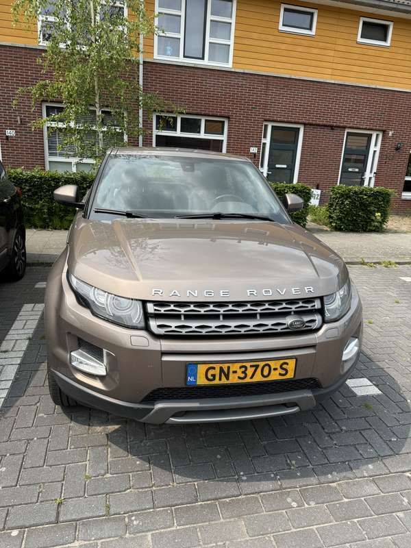 Grijs Gebruikt 2015 Land Rover Range Rover evoque Pure Stationwagen | € 18.550 (Iets duurder) - Afbeelding 1/4