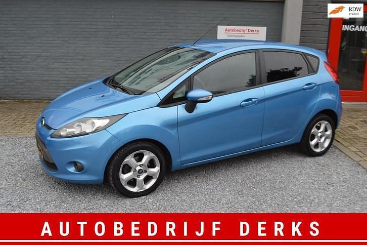 Blauw Gebruikt 2009 Ford Fiesta Trend Hatchback | € 3.500 (Eerlijke prijs) - Afbeelding 1/4