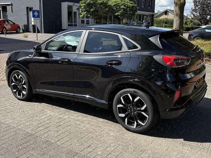 Zwart Gebruikt 2021 Ford Puma Gen-E Titanium X SUV | € 17.500 (Eerlijke prijs) - Afbeelding 1/4