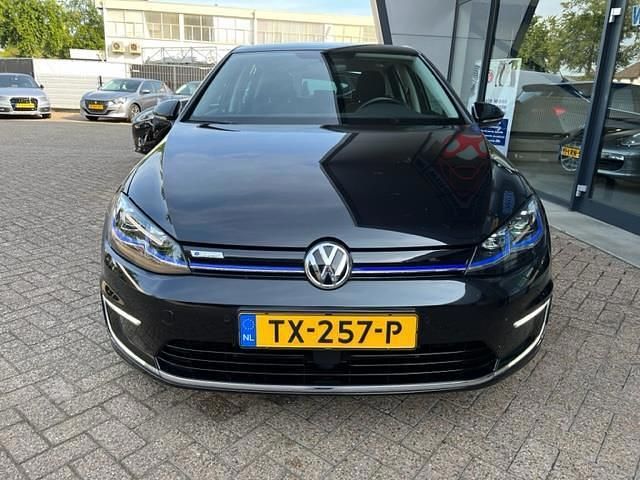 Occasion VW e-Golf 100 kW (136 PK) 2018 Zwart Hatchback