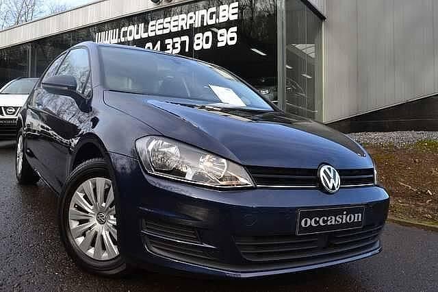 Blauw Gebruikt 2016 VW Golf Trendline Sedan | € 13.888 (Eerlijke prijs) - Afbeelding 1/4