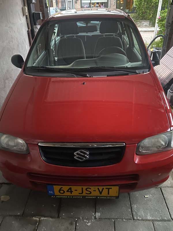 Rood Gebruikt 2002 Suzuki Alto GLS Hatchback | € 500 (Super prijs) - Afbeelding 1/3
