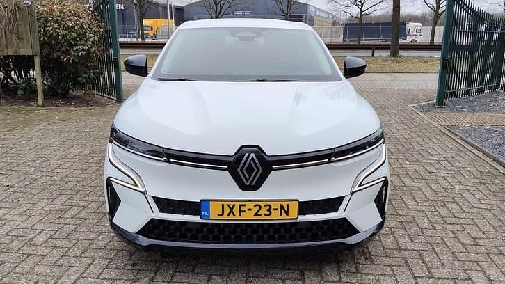 Occasion Renault Megane E-Tech Equilibre 96 kW (131 PK) 2022 Wit Hatchback