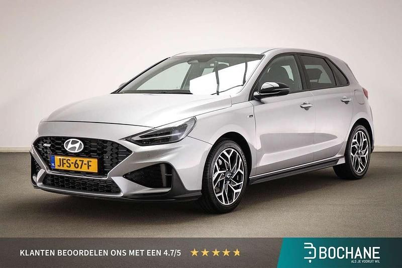 Grijs Occasion 2024 Hyundai i30 N Line Hatchback | € 25.450 (Eerlijke prijs) - Afbeelding 1/4