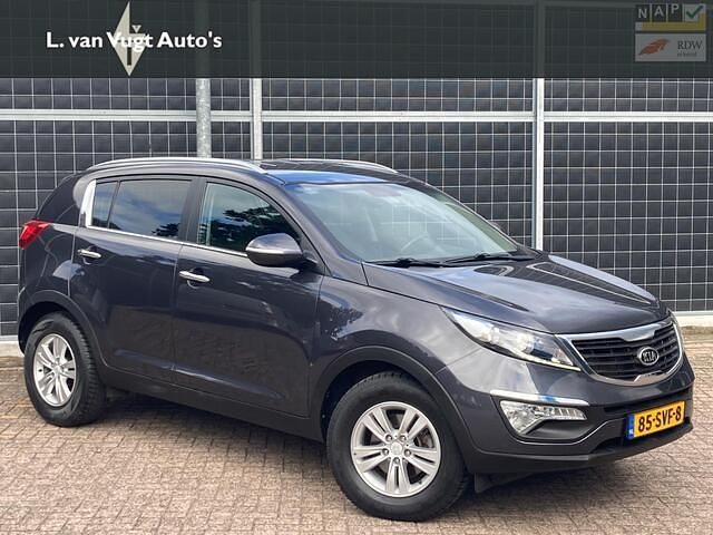 Grijs Gebruikt 2012 Kia Sportage Plus SUV | € 9.450 (Goede deal) - Afbeelding 1/4