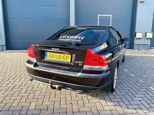 Occasion Volvo S60 170 PK (125 kW) 2002 Zwart Sedan