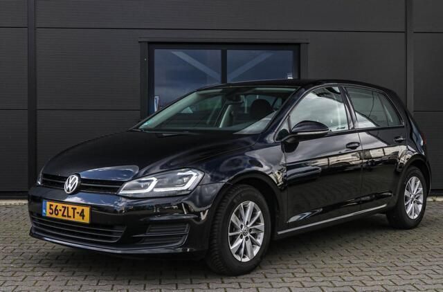 Zwart Gebruikt 2013 VW Golf VII Hatchback | € 5.250 (Eerlijke prijs) - Afbeelding 1/4