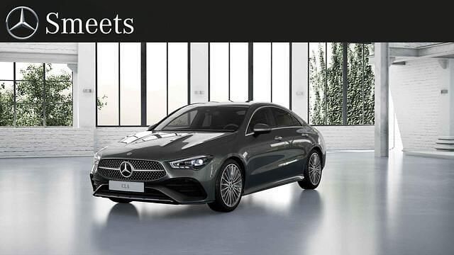 , metallic lak Occasion 2024 Mercedes CLA180 AMG line Sedan | € 46.915 - Afbeelding 1/4