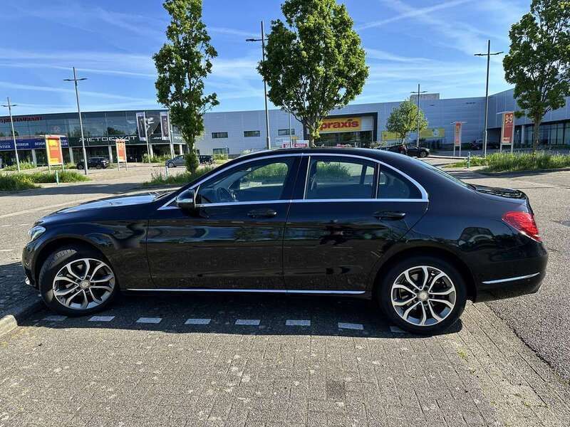 Zwart Gebruikt 2014 Mercedes C180 Edition Sedan | € 10.999 (Eerlijke prijs) - Afbeelding 1/4