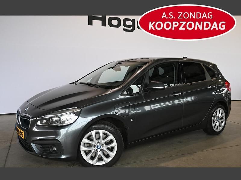 Grijs Gebruikt 2017 BMW 225 Active Tourer Executive MPV | € 13.940 (Goede deal) - Afbeelding 1/4