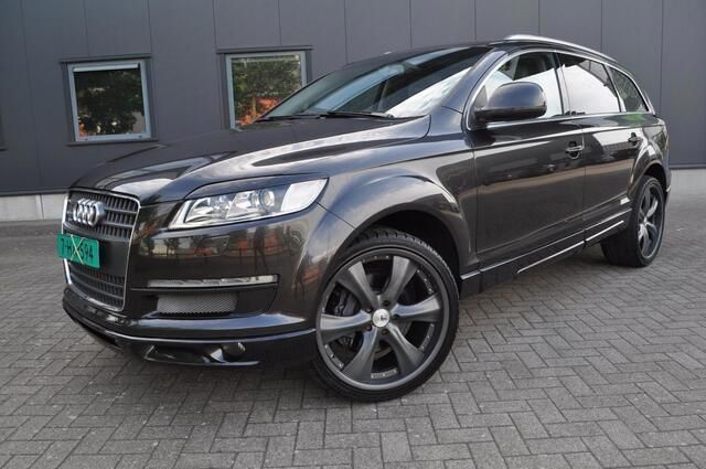 Occasion Audi Q7 350 PK (257 kW) 2006 Zwart, metallic lak SUV