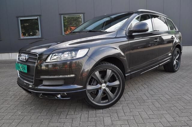 Zwart, metallic lak Gebruikt 2006 Audi Q7 SUV | € 21.250 - Afbeelding 1/4