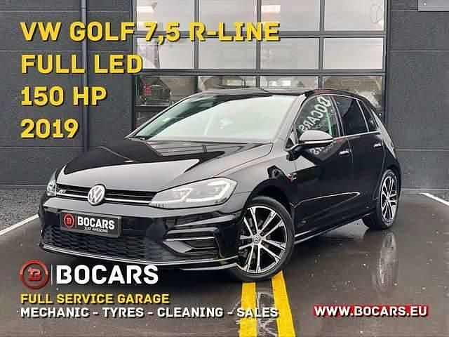 Zwart Occasion 2019 VW Golf R-line Sedan | € 23.500 - Afbeelding 1/4