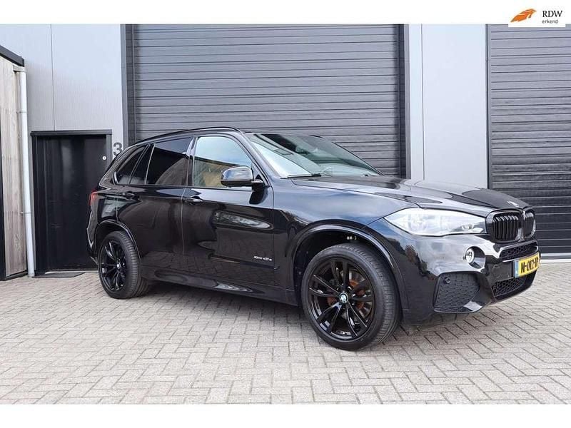 Zwart Gebruikt 2018 BMW X5 iPerformance SUV | € 39.950 (Duur) - Afbeelding 1/4