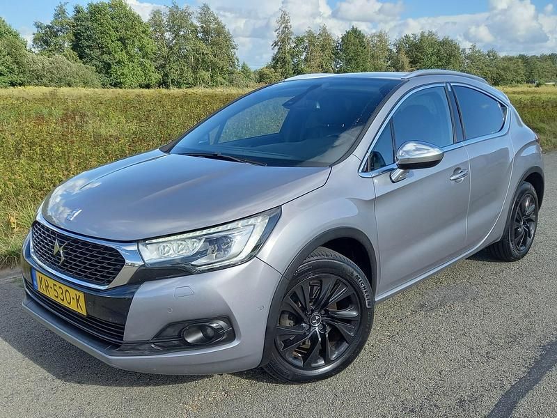 Grijs Gebruikt 2016 DS Automobiles DS4 Chic Hatchback | € 10.950 (Eerlijke prijs) - Afbeelding 1/4