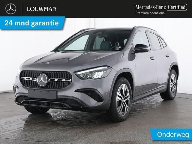 Grijs Gebruikt 2025 Mercedes GLA250 Advanced SUV | € 49.750 (Eerlijke prijs) - Afbeelding 1/4