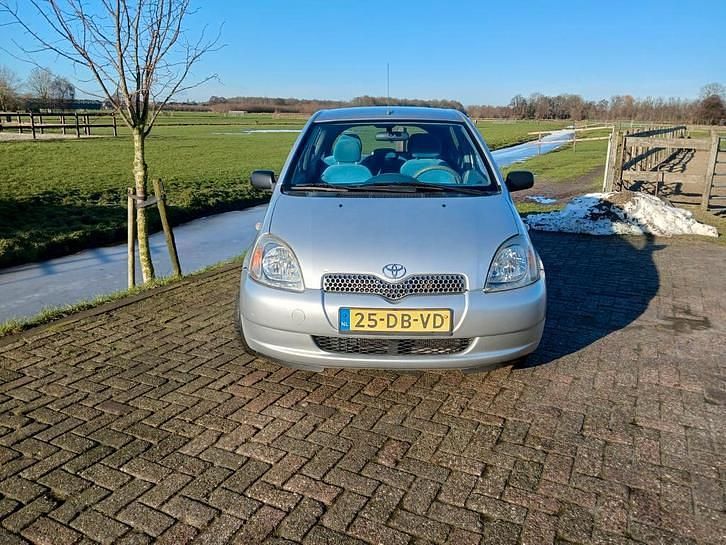 Occasion Toyota Yaris 68 PK (50 kW) 1999