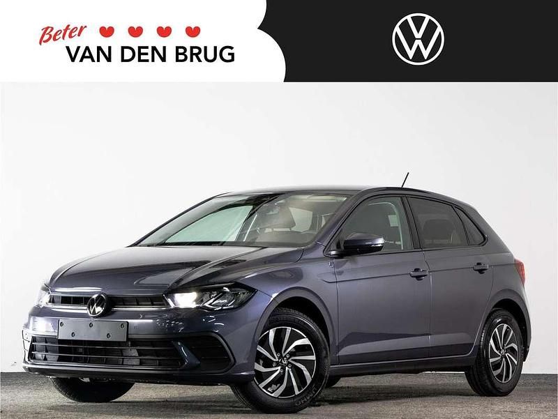 Grijs (metallic) Occasion 2025 VW Polo Edition Hatchback | € 26.800 (Duur) - Afbeelding 1/4