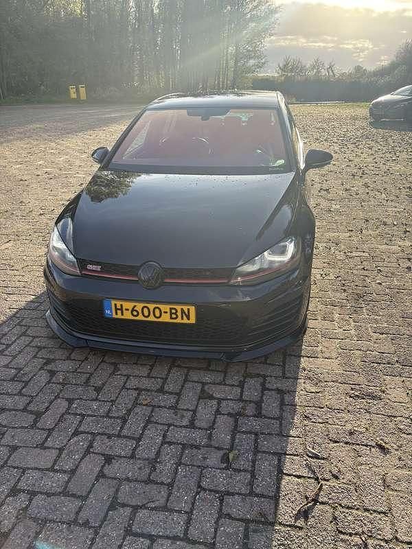 Gebruikt 2013 VW Golf VII Edition Sedan | € 11.500 (Super prijs) - Afbeelding 1/4