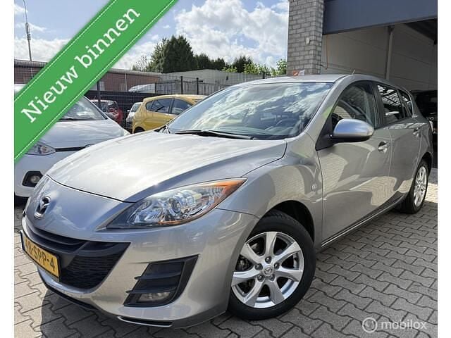 Grijs Gebruikt 2011 Mazda 3 Hatchback | € 5.750 (Eerlijke prijs) - Afbeelding 1/4