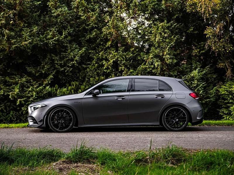 Occasion Mercedes A35 AMG AMG 306 PK (225 kW) 2019 Grijs Hatchback