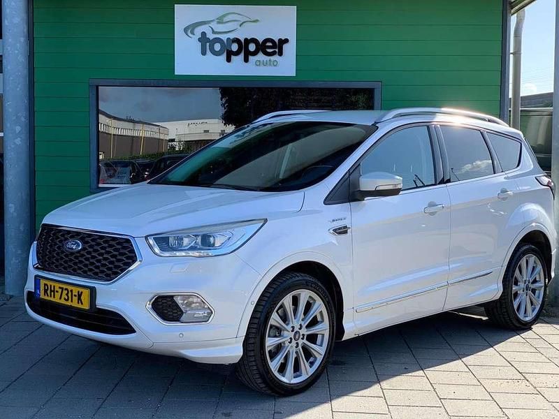 Wit Gebruikt 2017 Ford Kuga Vignale SUV | € 16.950 (Eerlijke prijs) - Afbeelding 1/4