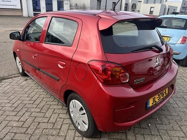 Occasion Mitsubishi Space Star 71 PK (52 kW) 2016 Rood Hatchback