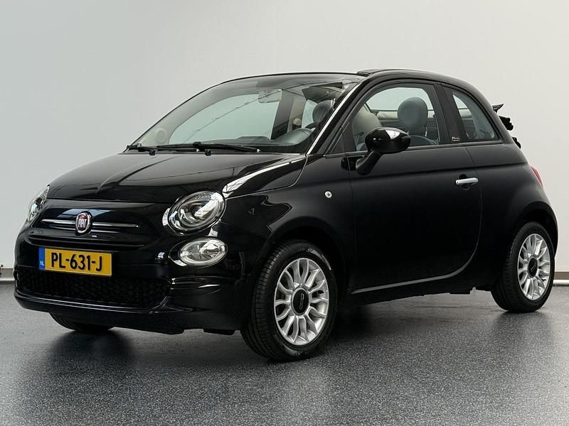 Zwart Gebruikt 2017 Fiat 500C Pop Cabriolet | € 9.950 (Eerlijke prijs) - Afbeelding 1/4
