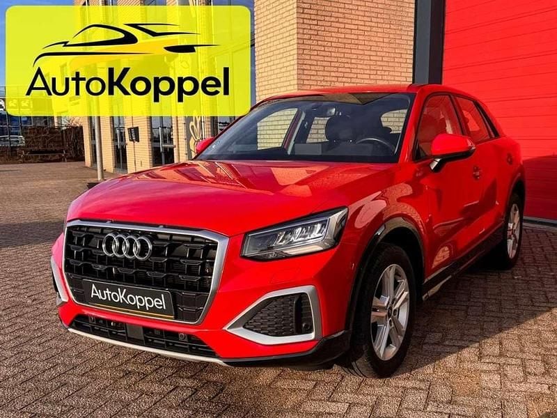 Rood Occasion 2021 Audi Q2 SUV | € 20.950 (Goede deal) - Afbeelding 1/4