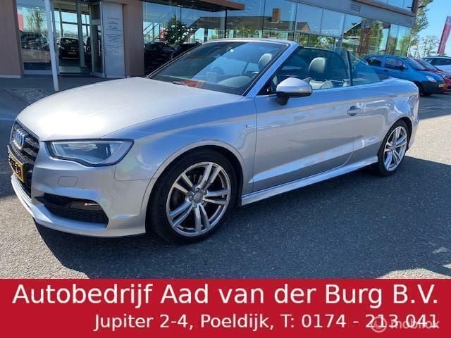 Zilver, metallic lak Gebruikt 2015 Audi A3 Cabriolet Ambiente Cabriolet | € 26.950 (Duur) - Afbeelding 1/4