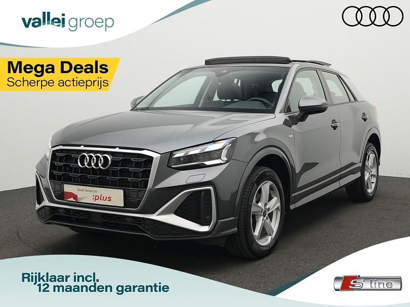 Grijs Gebruikt 2023 Audi Q2 Advanced SUV | € 30.450 (Eerlijke prijs) - Afbeelding 1/4