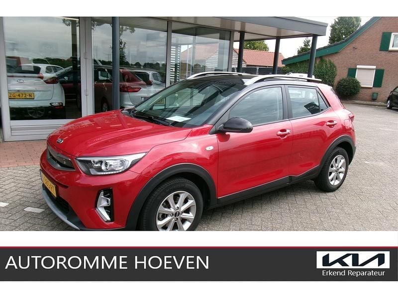Rood Gebruikt 2021 Kia Stonic Turbo SUV | € 16.440 (Goede deal) - Afbeelding 1/4