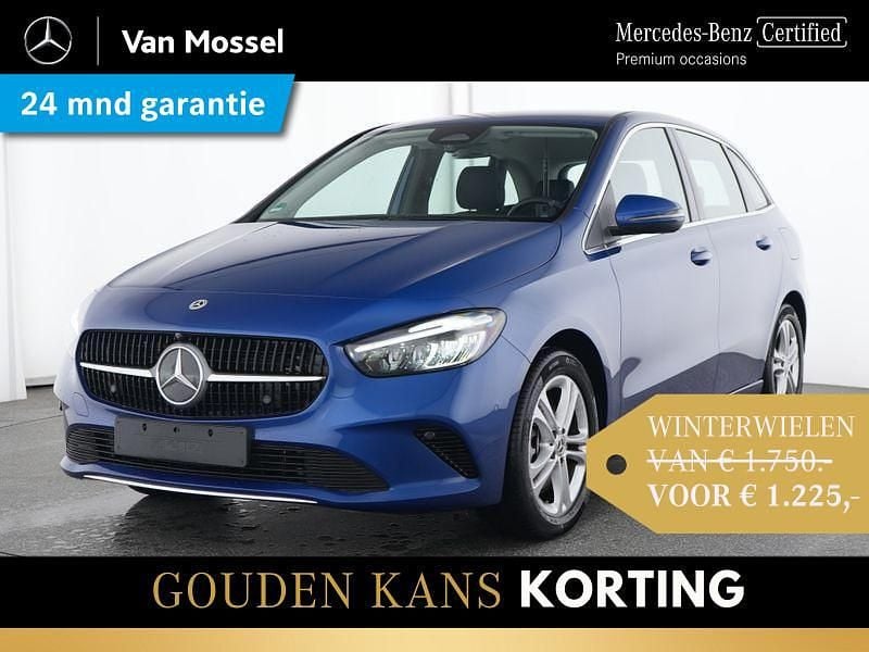 Blauw Gebruikt 2025 Mercedes B250e Business MPV | € 38.945 (Iets duurder) - Afbeelding 1/4