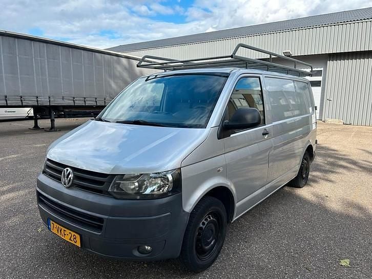 Grijs Gebruikt 2010 VW T5 Van | € 5.142 (Super prijs) - Afbeelding 1/1