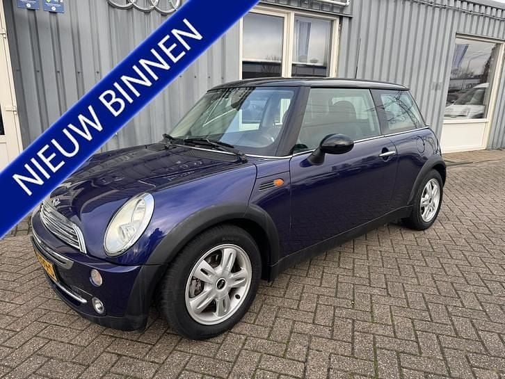 Paars Gebruikt 2004 Mini Cooper Pepper Hatchback | € 2.750 (Super prijs) - Afbeelding 1/4