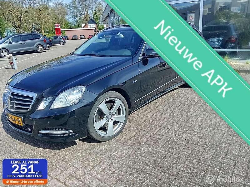 Zwart Gebruikt 2011 Mercedes E350 Avantgarde Stationwagen | € 13.950 (Super prijs) - Afbeelding 1/4