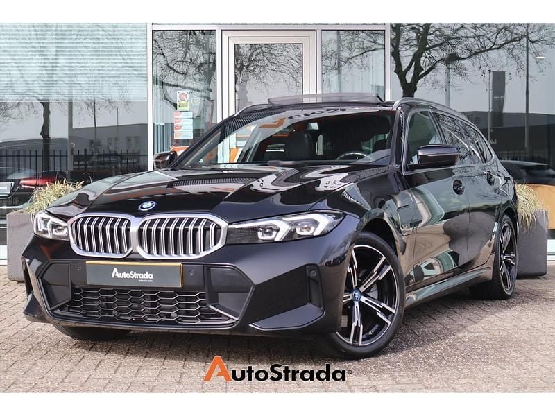 Occasion BMW 330 M Sport 184 PK (135 kW) 2022 Zwart Stationwagen