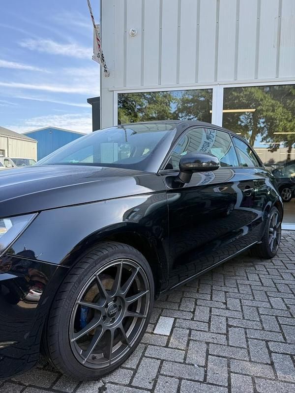 Occasion Audi A1 Attraction 86 PK (63 kW) 2011 Hatchback Hatchback