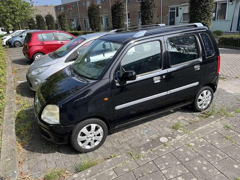 Zwart Gebruikt 2002 Opel Agila Edition MPV | € 1.050 (Eerlijke prijs) - Afbeelding 1/4