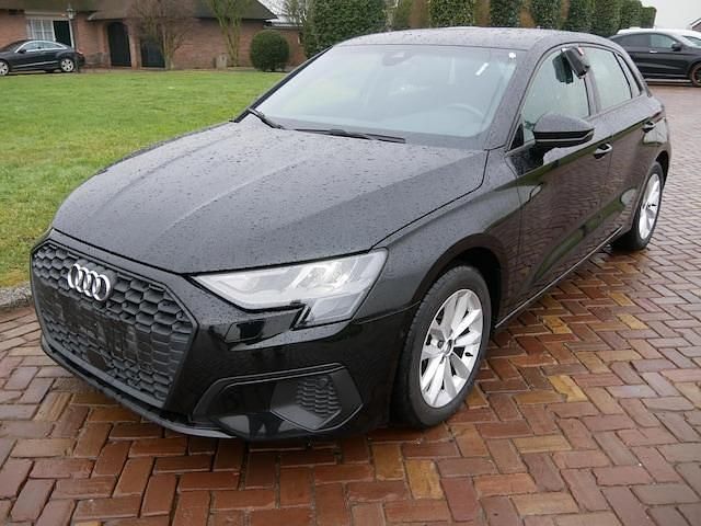Occasion Audi A3 Sportback Business 150 PK (110 kW) 2020 Zwart Hatchback