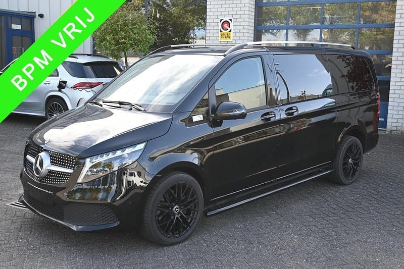 Zwart Gebruikt 2023 Mercedes V250 MPV | € 55.950 (Super prijs) - Afbeelding 1/4