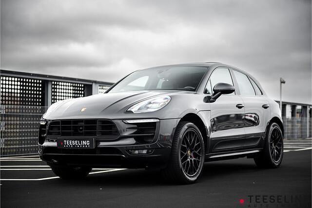 Grijs Occasion 2016 Porsche Macan SUV | € 42.850 (Eerlijke prijs) - Afbeelding 1/4