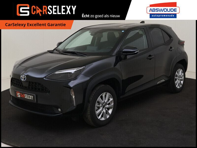 Zwart Gebruikt 2024 Toyota Yaris Cross Active SUV | € 28.950 (Eerlijke prijs) - Afbeelding 1/4