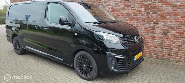 Occasion Opel Vivaro Innovation 177 PK (130 kW) 2021 Zwart MPV