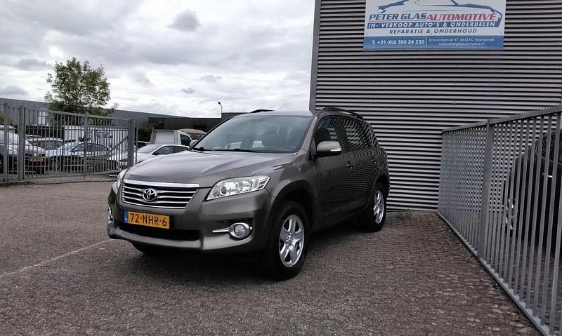 Occasion Toyota RAV4 Comfort 2010 Bruin (metallic) SUV