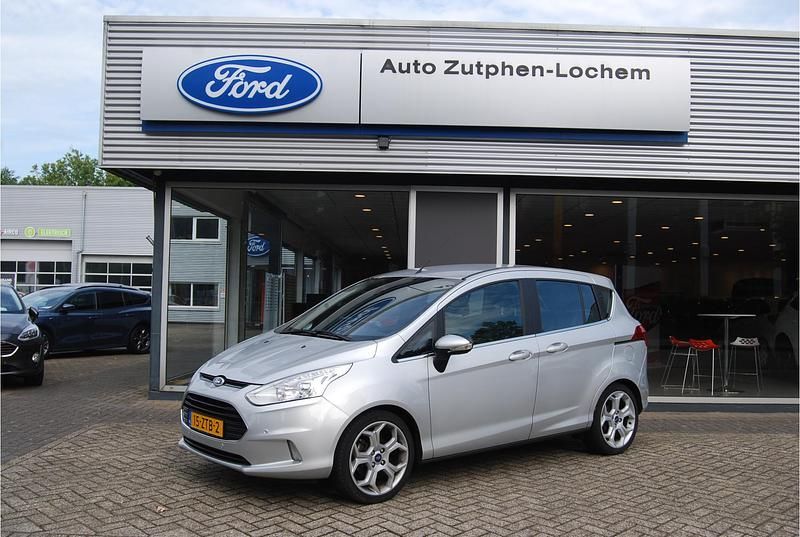 Grijs Gebruikt 2013 Ford B-MAX Titanium MPV | € 7.840 (Eerlijke prijs) - Afbeelding 1/4